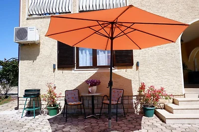 Apartment Josipa with Whirpool in Porec