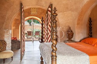 Trulli di Monte con piscina privata