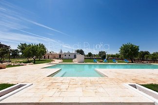 Trullo Cocò con piscina privata
