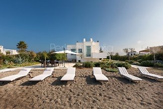 Luxus Villa Emiele direkt am Meer