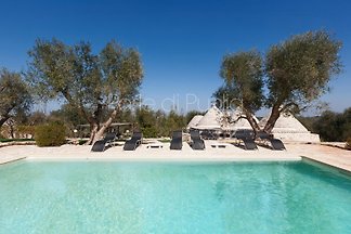 Trulli Moreschi avec piscine privée