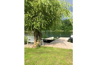SCHAALSEEDOMIZIL Haus mit RUDERBOOT