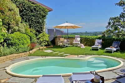 Villa Lari