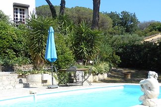 Villa Zuhause, 500m vom Strand.