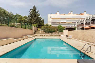 Mon Plaisir mit Pool am Strand.