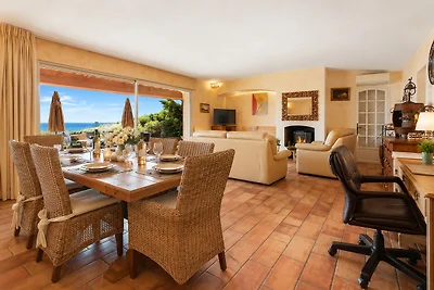 Villa Paradies, nur 2 km vom Meer
