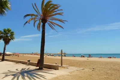 app. con vista mare e aria condizionata.