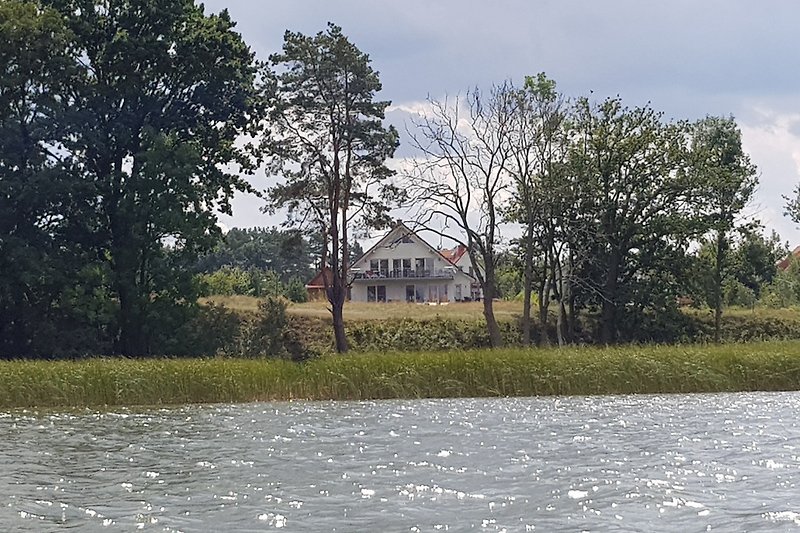 Vilzseehaus direkt am See