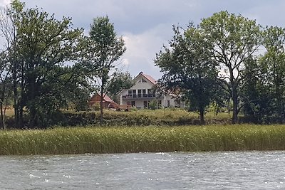Vilzseehaus - directly on the lake