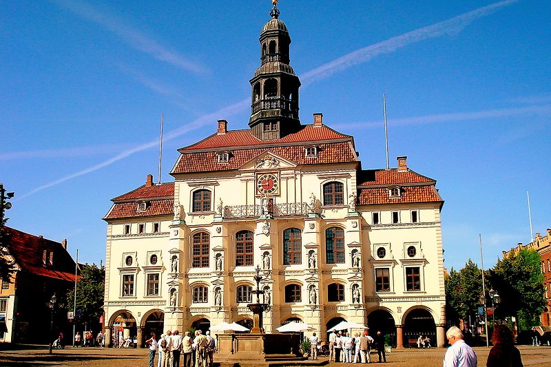 Lüneburger Marktplatz mit Rathaus