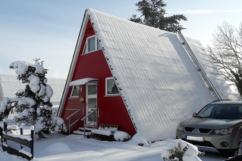 Eifeler Finnhaus im Winter