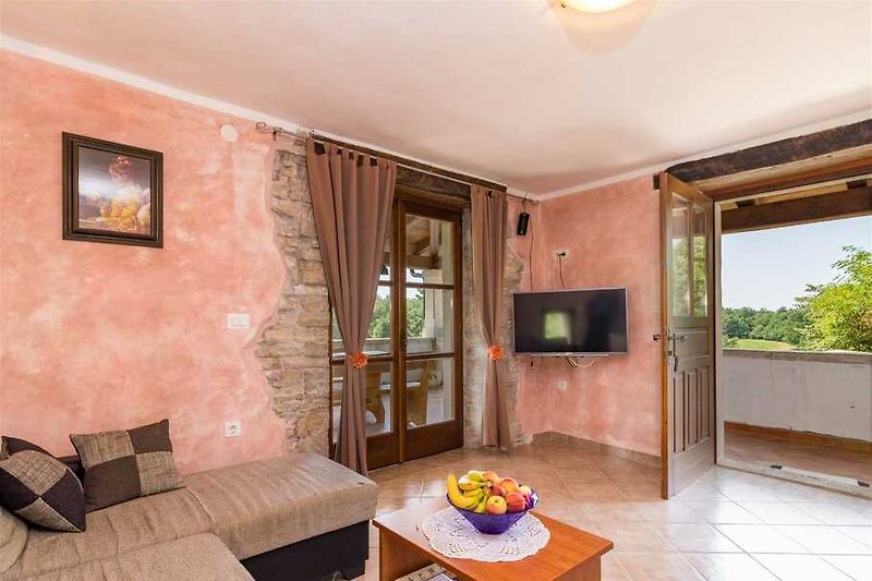 Von den einladenden Wohnzimmern bis zu den gut ausgestatteten Schlafzimmern strahlt die Villa Lastavica Pod Ruzon Wärme