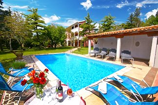 Villa Aurora