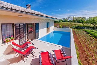 Villa Anika
