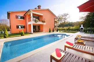 Villa Letish