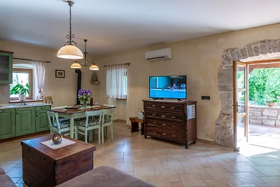 Villa Bina