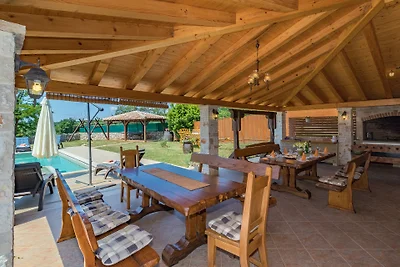 Villa Histria