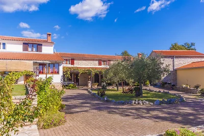 Villa Tone L