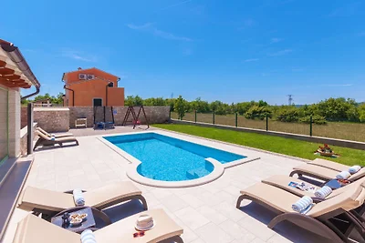 Villa Macarinka