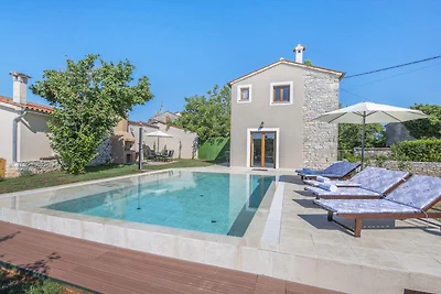 Villa Zvane