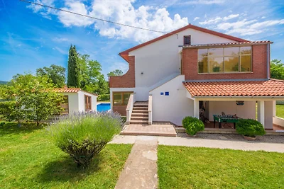 Villa Dean