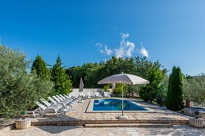 Villa Marić