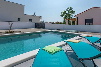 Villa Rovena