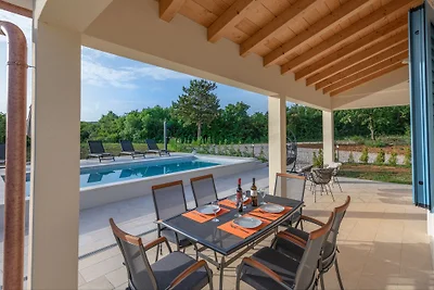 Villa Leana