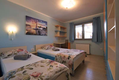 Villa Dean