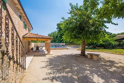 Villa Anton