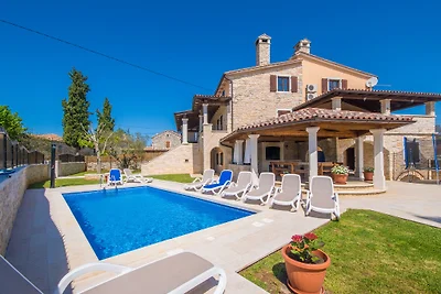 Villa Dino & Karla