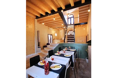 Villa Palace Leonardelli