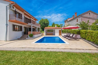 Villa Dean