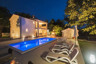 Villa Olifi