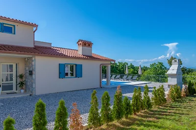 Villa Romantika