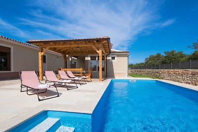 Villa Monkodonja