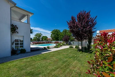 Villa Fiora