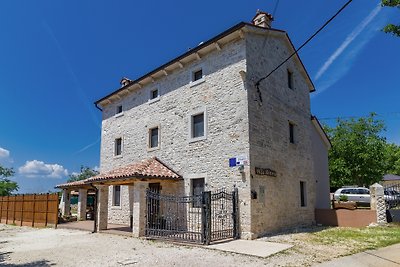Villa Histria