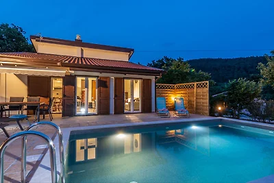 Mini Villa