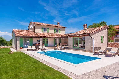 Villa Macarinka
