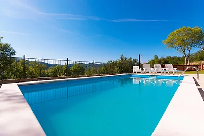 Villa Eda