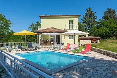 Villa Ester