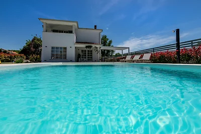 Villa Fiora