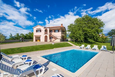 Villa Leona