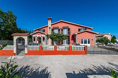 Villa Marić