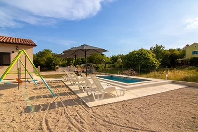 Villa Ese
