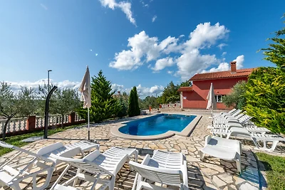 Villa Marić