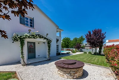 Villa Fiora