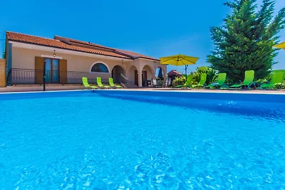 Villa Dream House