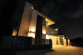 Sirirat Sea-View Villa